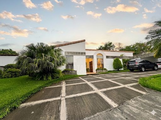 Casa en venta en Santo Domingo