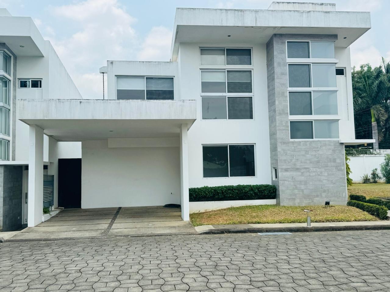 Casa en venta en Santo Domingo