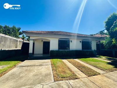 La excelente Casa en venta en Santo Domingo, Managua