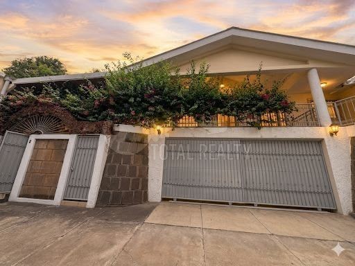 Casa en venta o alquiler en Las Cumbres, Managua