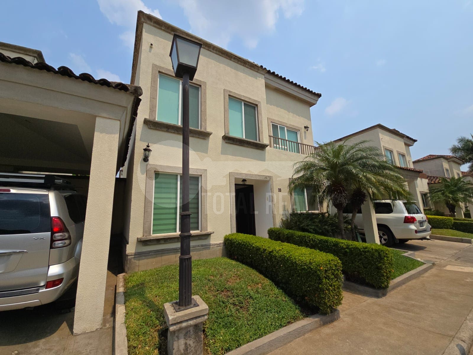 Casa en alquiler en Cumbres de las Colinas, Las Colinas