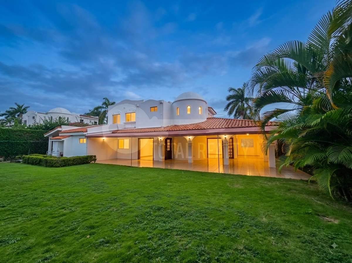 Casa en venta en Las Hadas, Santo Domingo