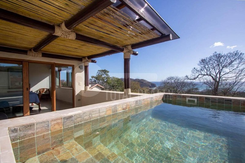 Apartamento en venta en Guacalito de la Isla, Tola