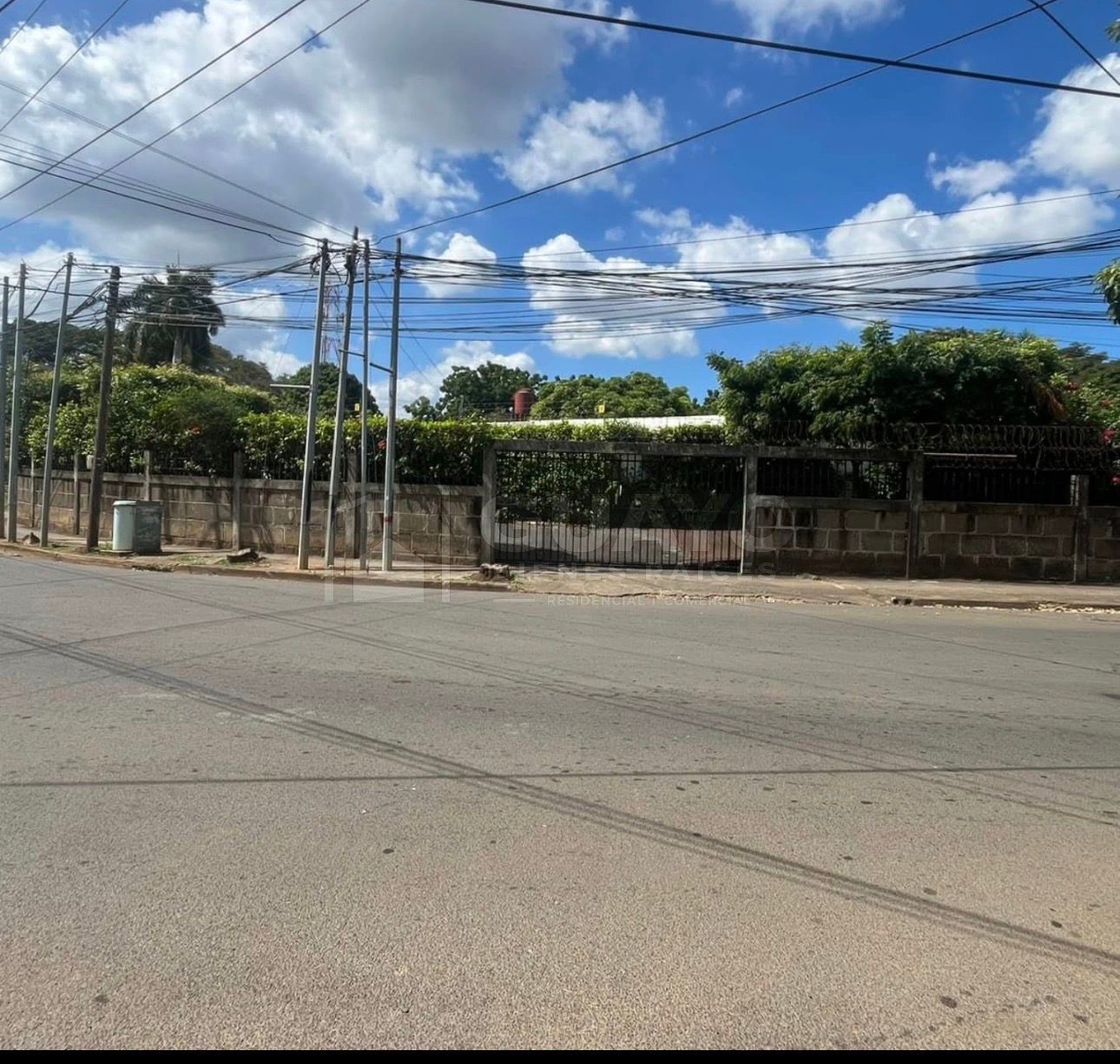 Excelente Casa en venta en Altamira, Managua