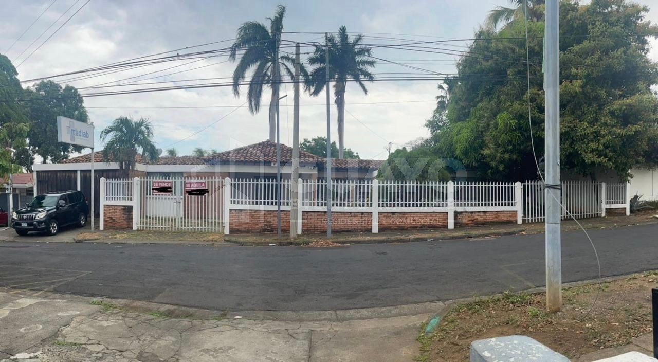 Bien ubicada Casa en alquiler en Bolonia, Managua