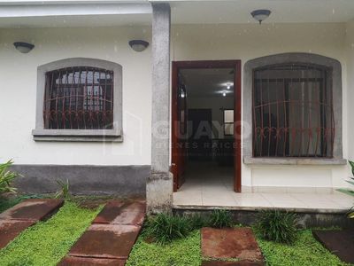 Excelente Apartamento en alquiler en Santo Domingo, Managua