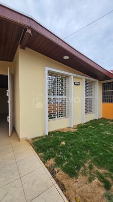 Casa en venta en Villa Fontana