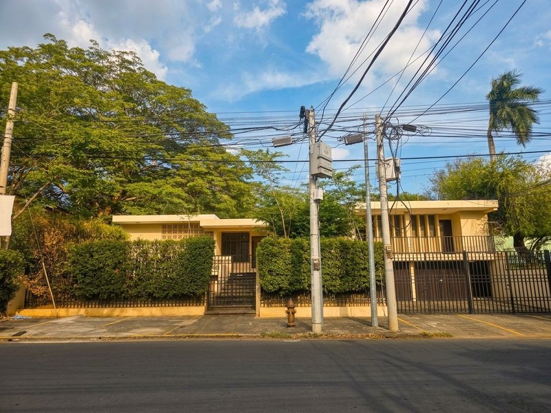 Casa en venta en Bolonia