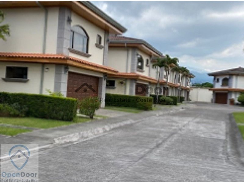 Casa en venta en Freses, Curridabat