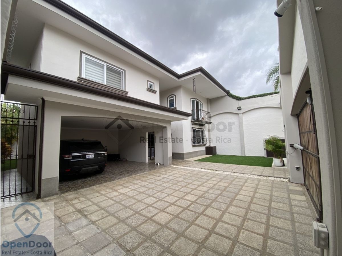 Casa en venta en Lomas De Ayarco Sur, Curridabat