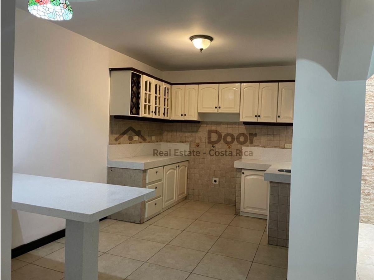 Apartamento en venta en Trejos Montealegre, Escazu