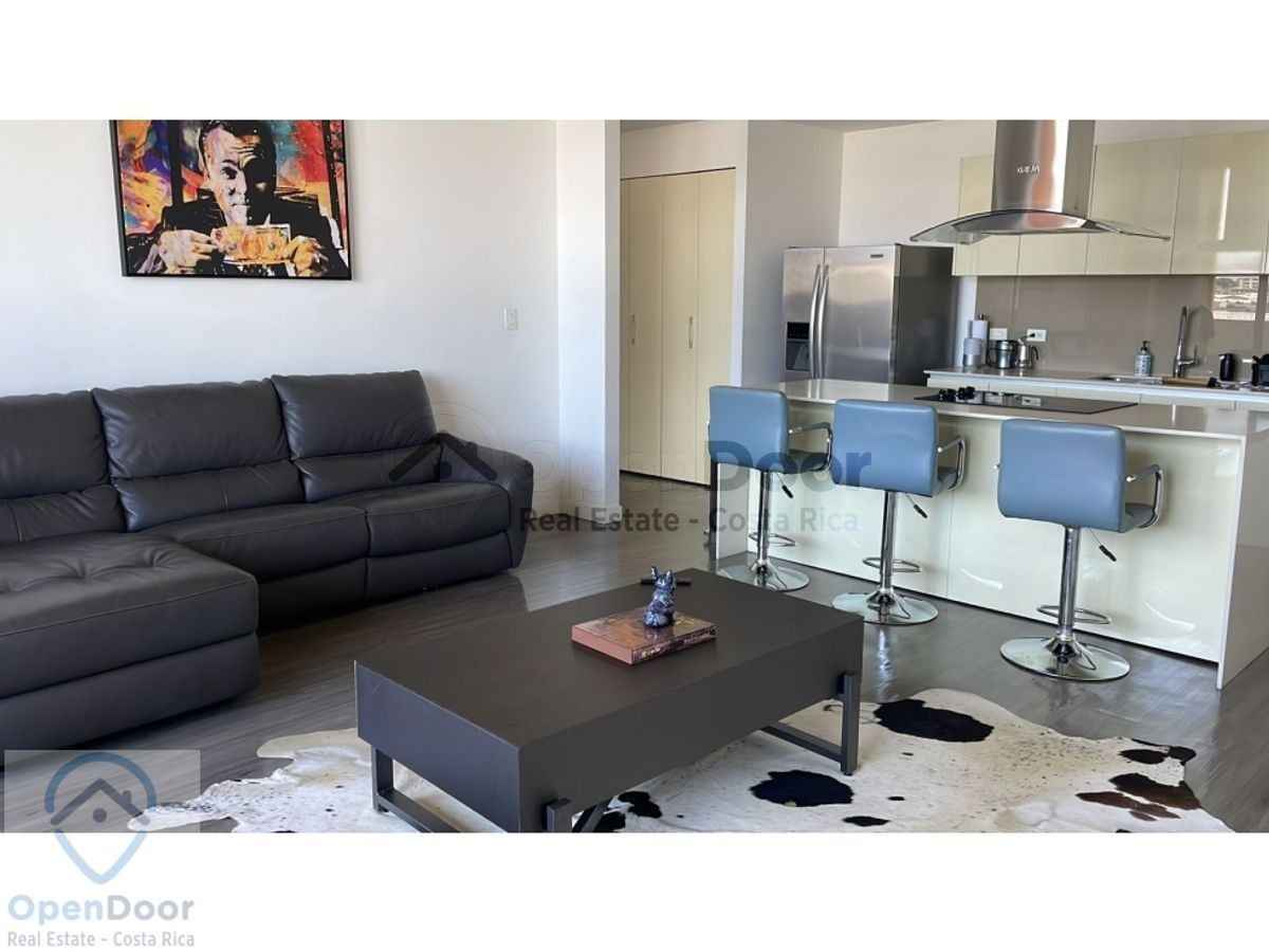 Apartamento en alquiler en Trejos Montealegre, Escazu