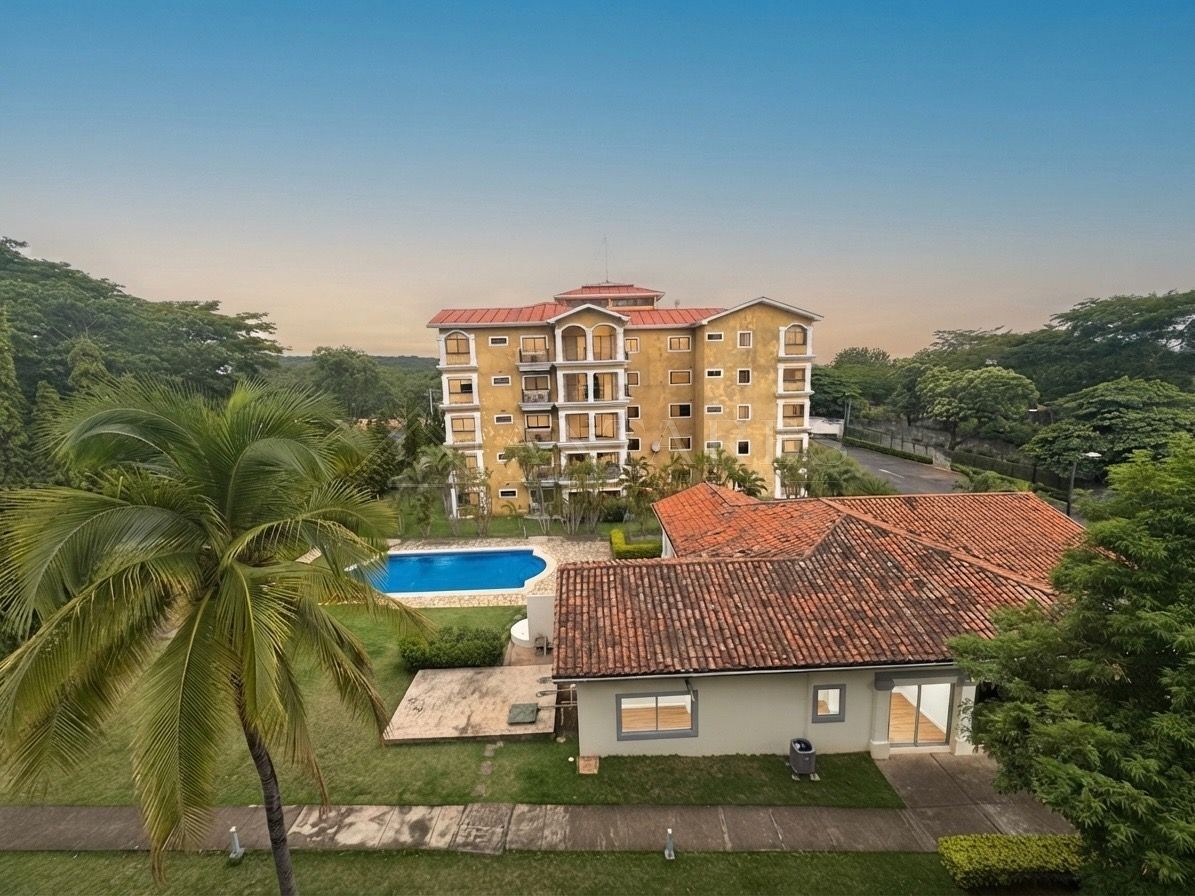 Apartamento en alquiler en Parque Del Club, Villa Fontana
