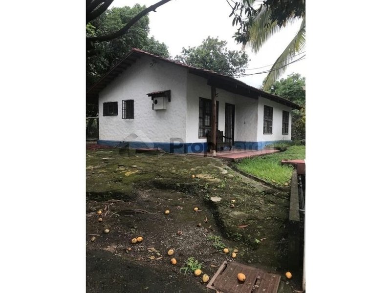 Terreno en venta en Santa Ana