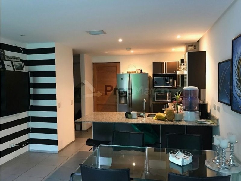 Apartamento en venta en Santa Ana