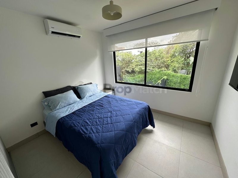 Casa en venta en Lindora Village, Pozos