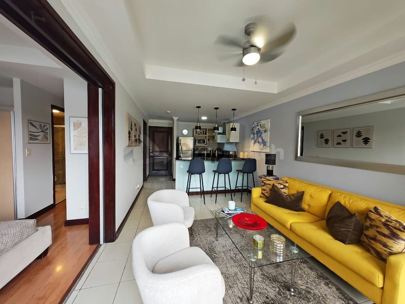 Apartamento en alquiler en Avalon, Santa Ana Centro