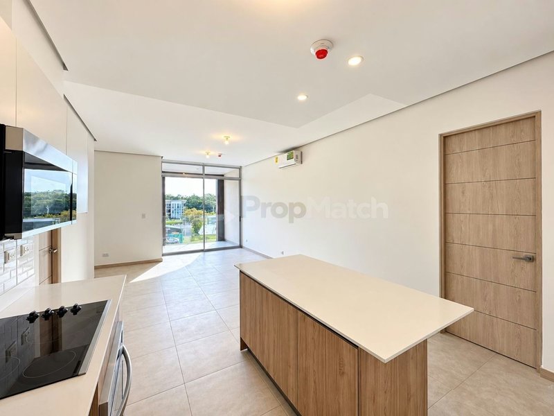 Apartamento en alquiler en Vistas, Santa Ana
