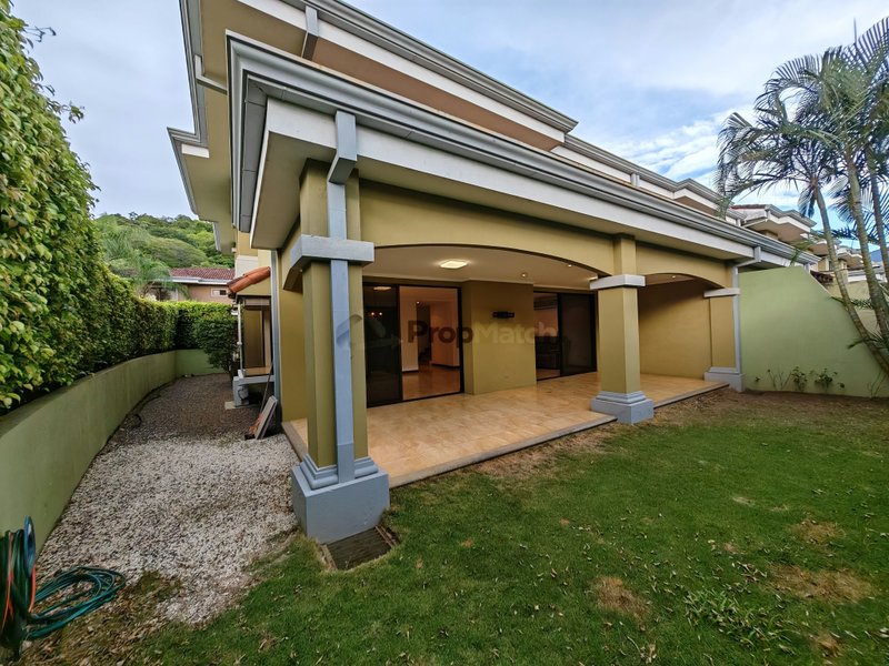 Casa en alquiler en Pozos