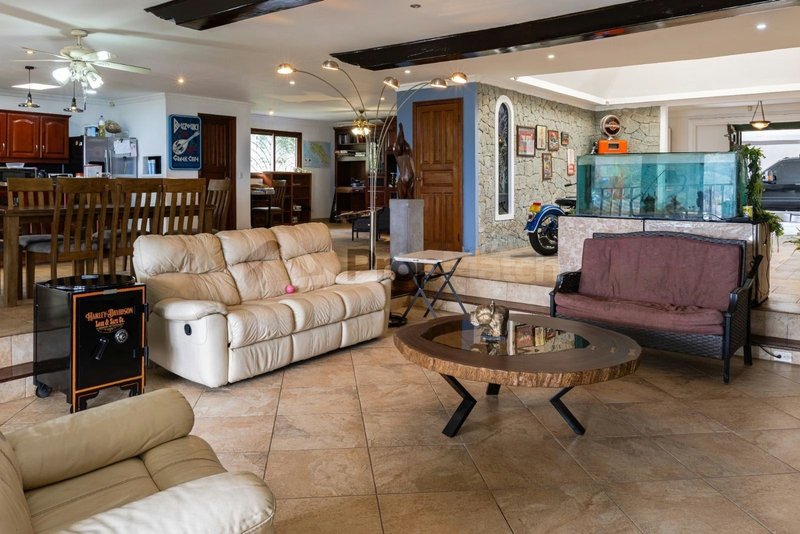 Casa en venta en Santa Ana