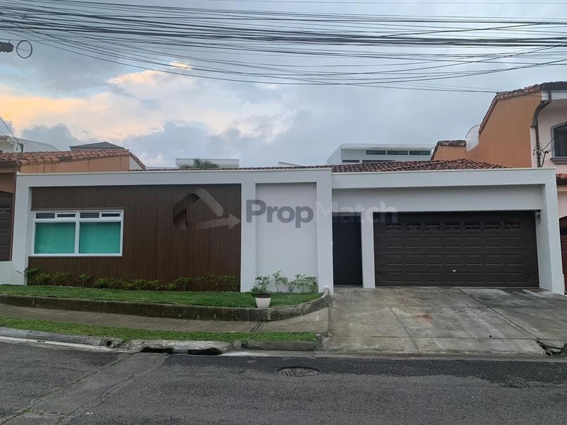 House for rent in Pozos