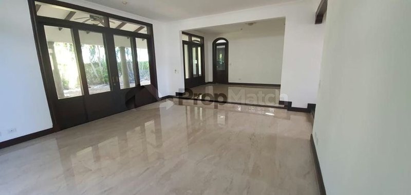 Casa en alquiler en Santa Ana