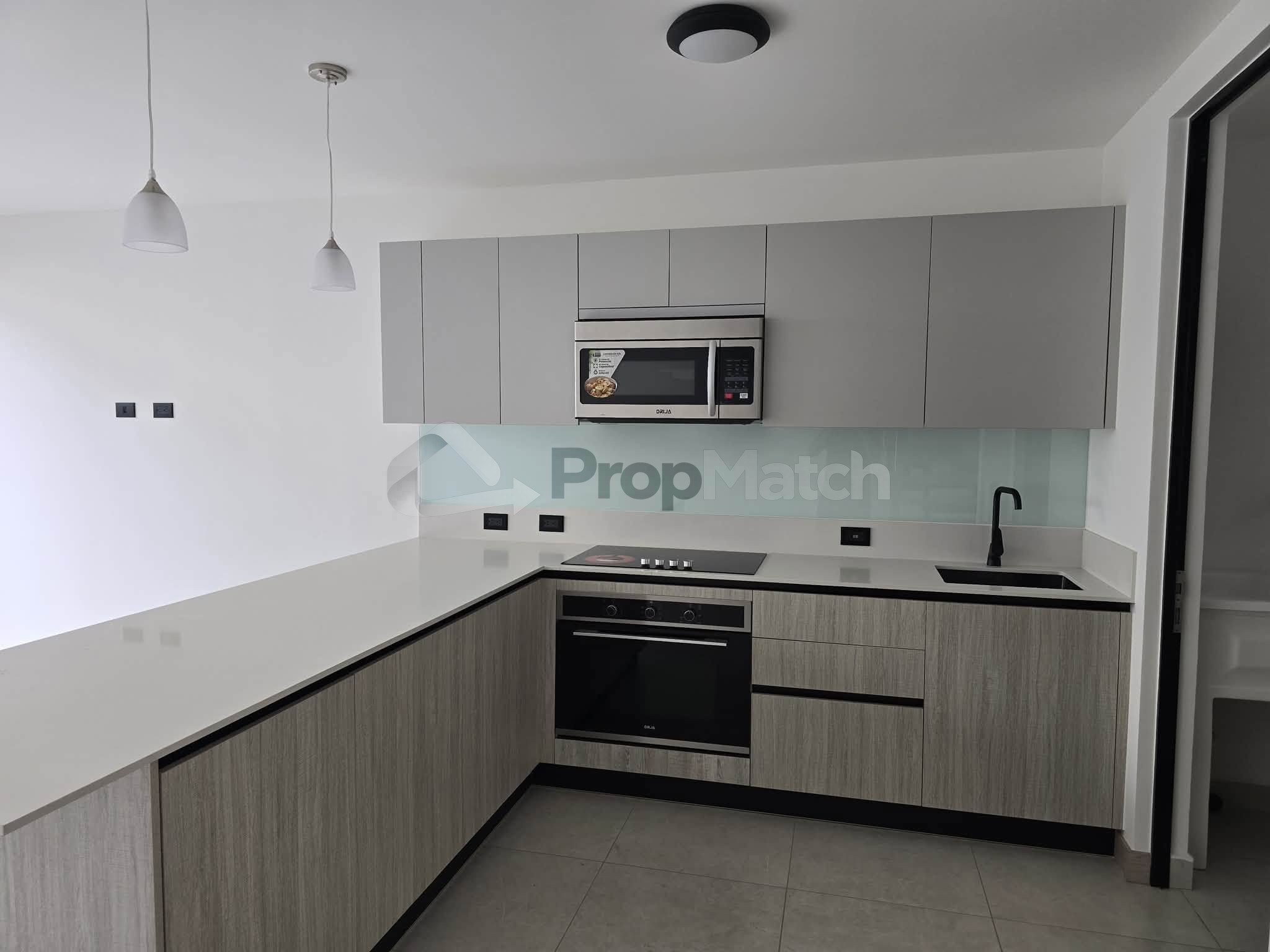 Casa en venta en Lindora Village, Lindora