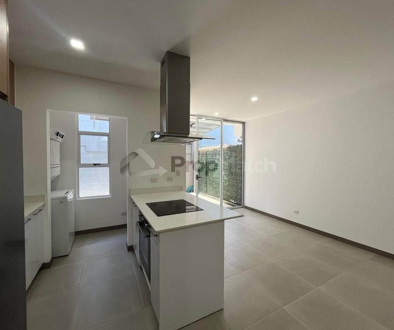 Casa en venta en Santa Ana