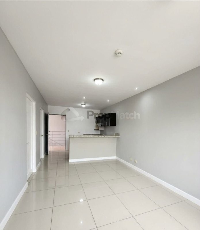 Apartamento en alquiler en Rohrmoser