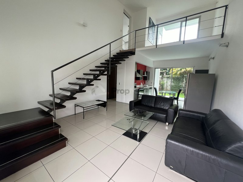 Apartamento en alquiler en Santa Ana